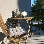 Marina 4*